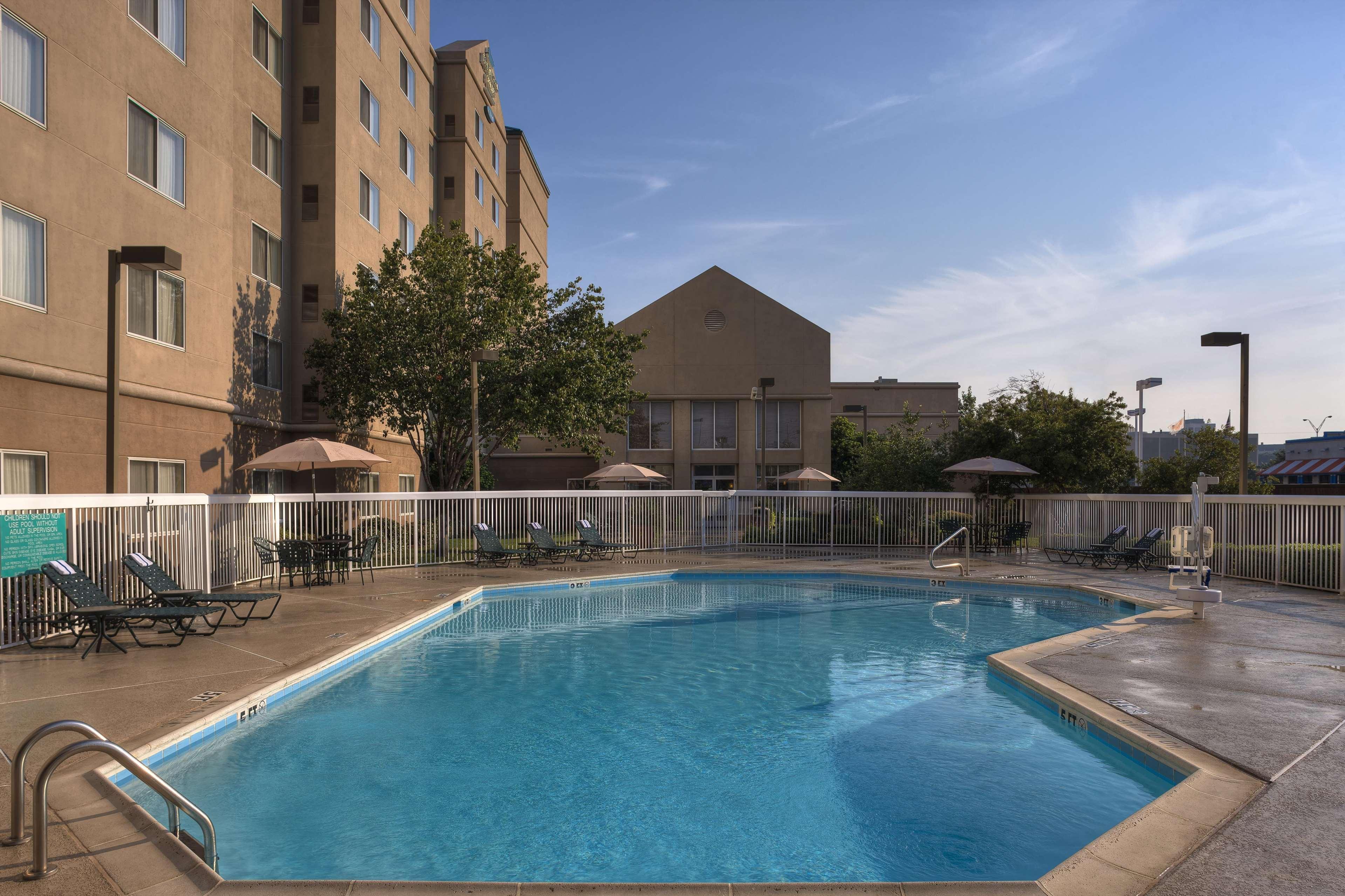 Homewood Suites By Hilton Dallas Market Center Ngoại thất bức ảnh