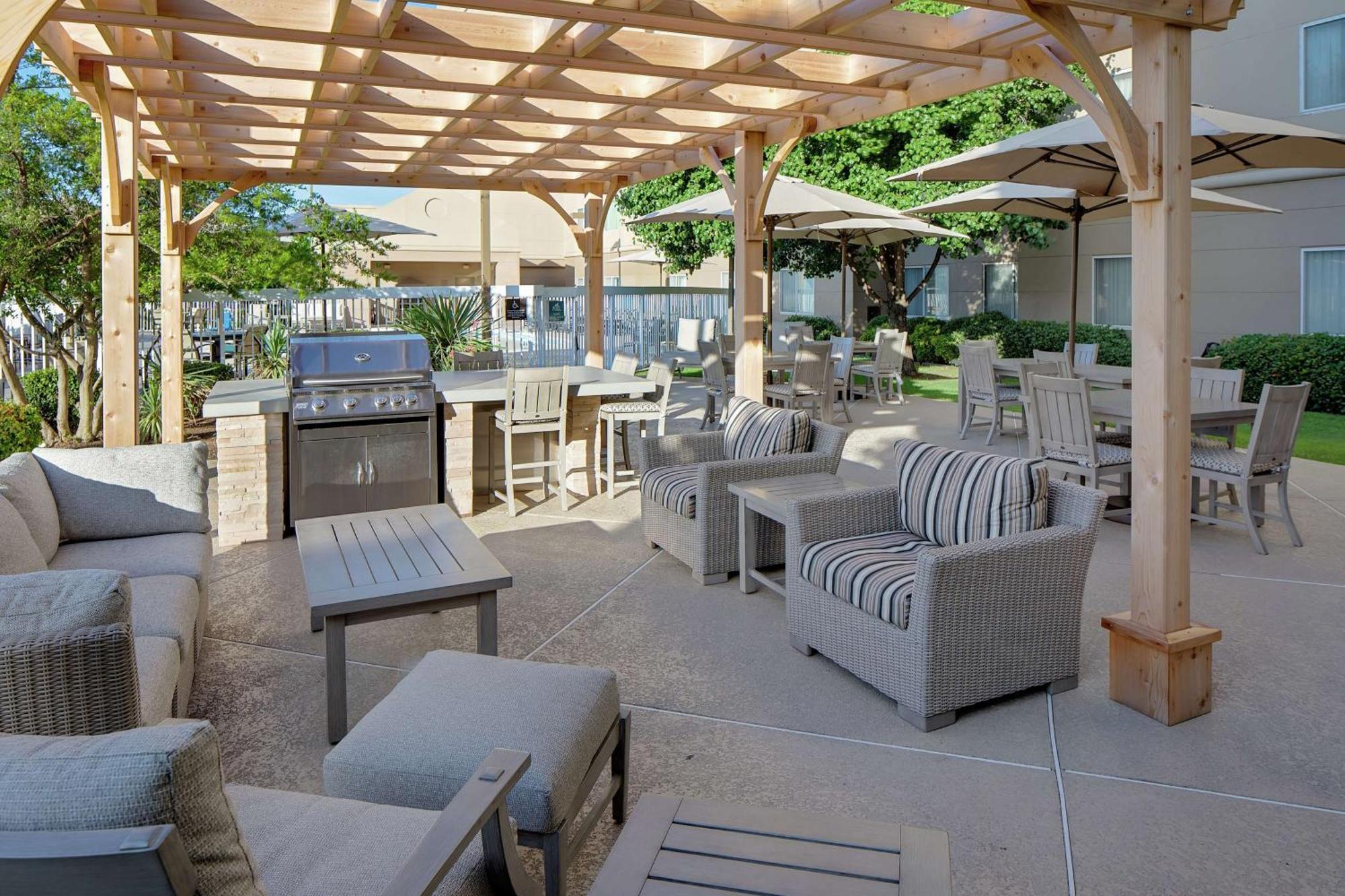 Homewood Suites By Hilton Dallas Market Center Ngoại thất bức ảnh